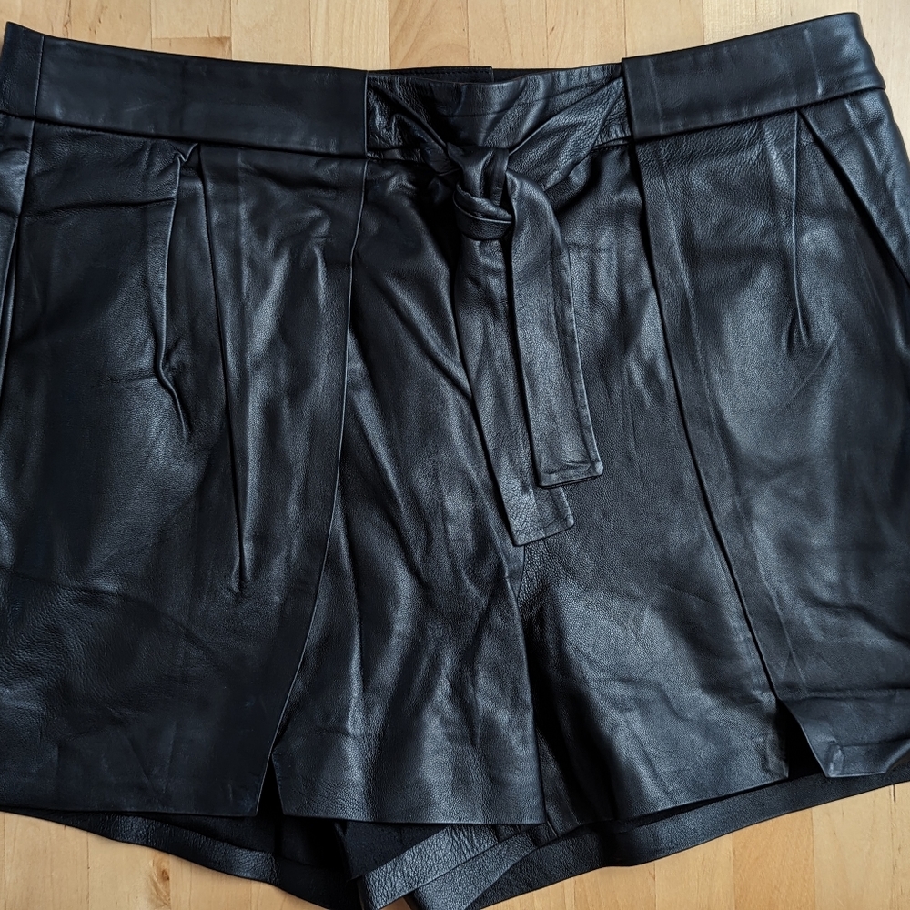 Halston Heritage Genuine leather shorts, size 10, black